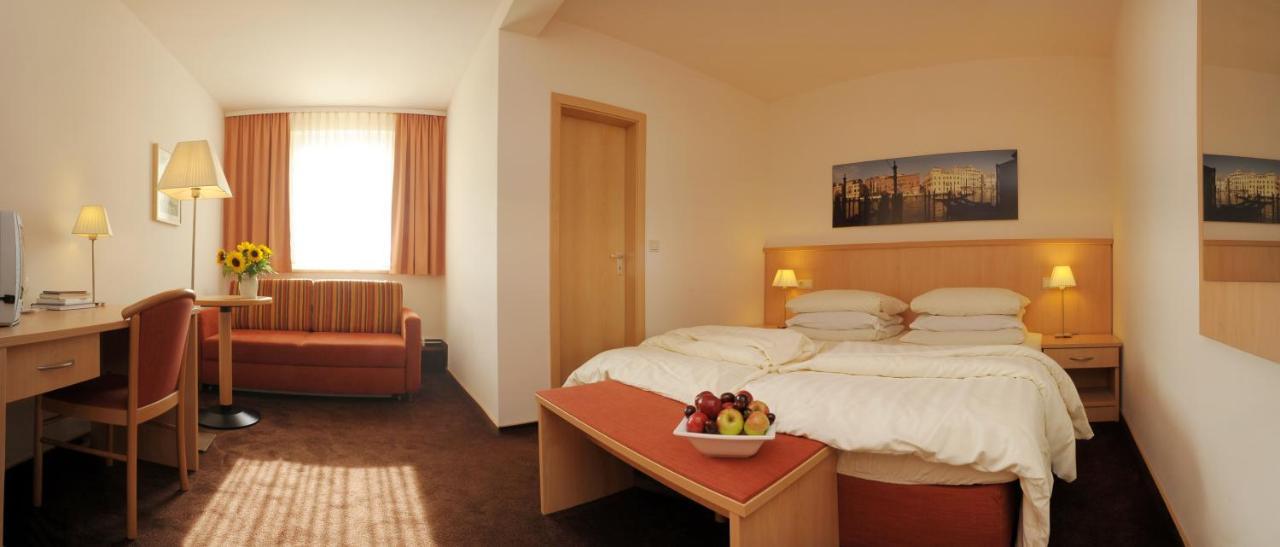 Luebsche Thorweide Otel Wißmar Dış mekan fotoğraf