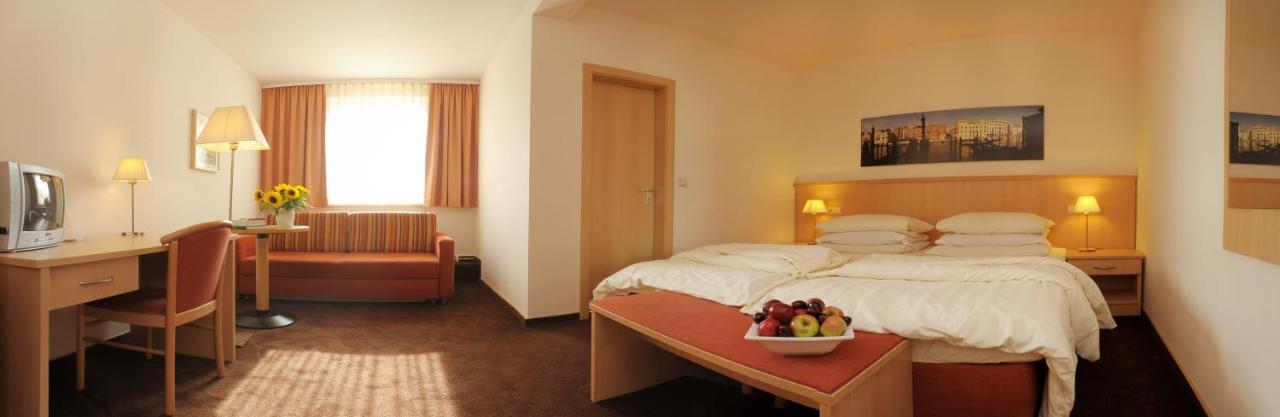 Luebsche Thorweide Otel Wißmar Dış mekan fotoğraf