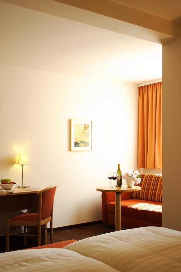 Luebsche Thorweide Otel Wißmar Dış mekan fotoğraf