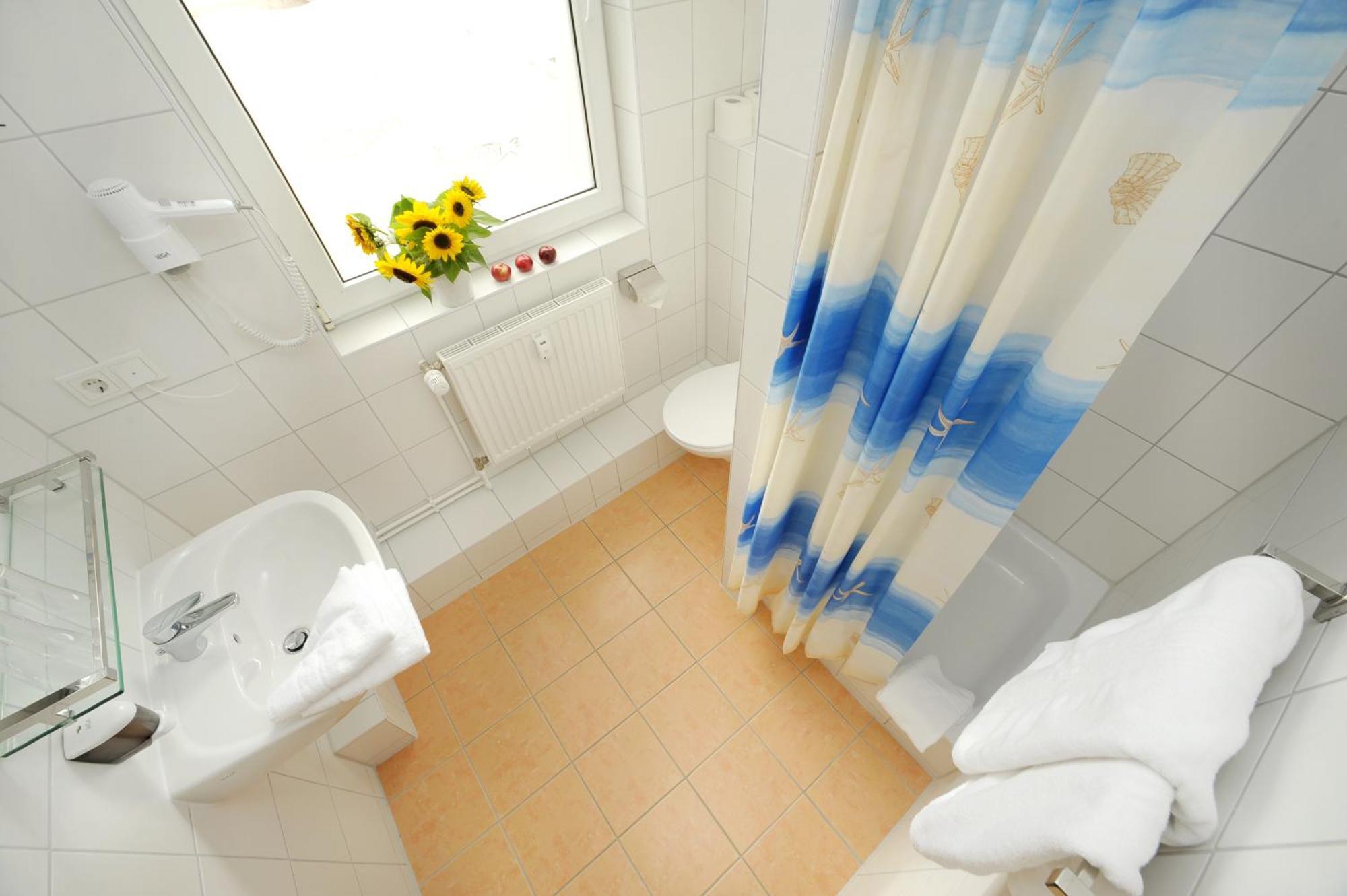 Luebsche Thorweide Otel Wißmar Dış mekan fotoğraf
